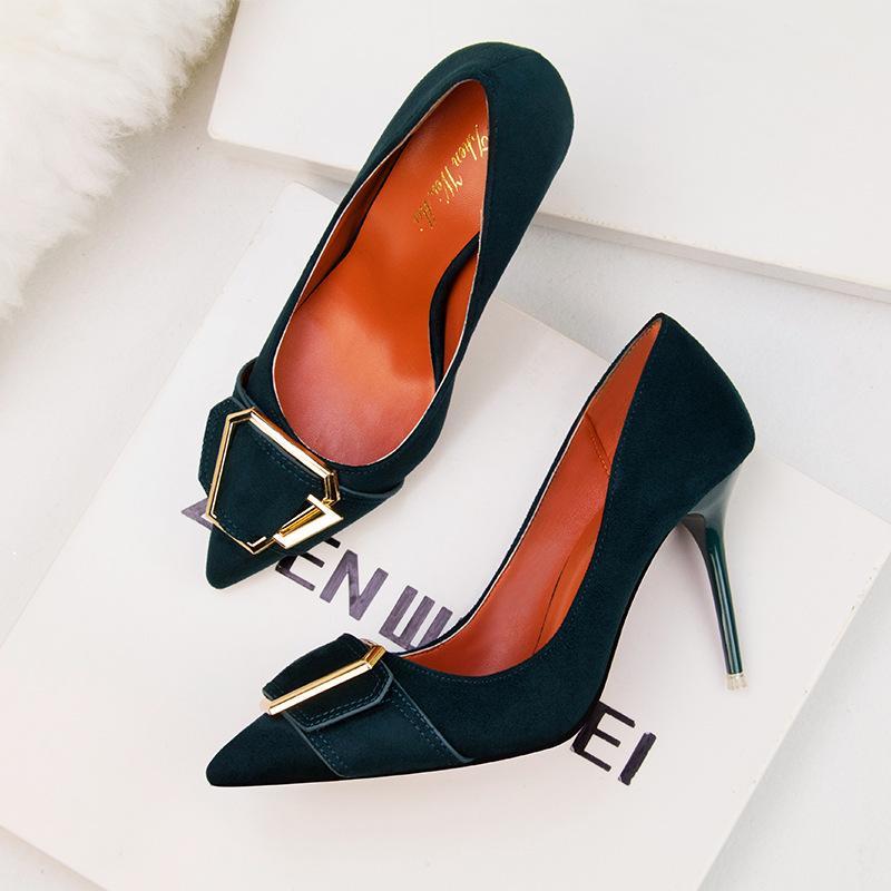 Fashion and thin women's shoes, thin heel, super high heel, shallow mouth, pointed head, suede belt buckle single shoes