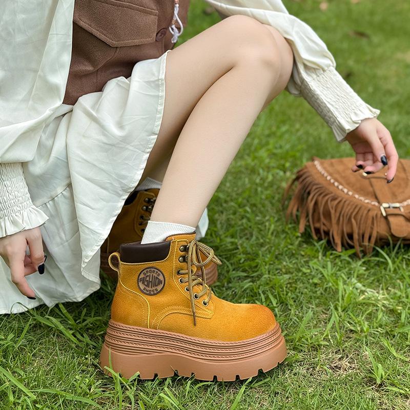 Leather platform Martin boots women's new autumn and winter retro rhubarb boots heightening locomotive boots