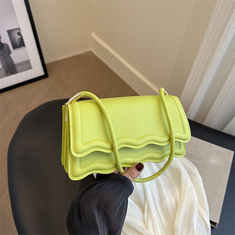 Trendy Small Square Pu Handbag For Women In Vibrant Colors Perfect For Fall Fashion