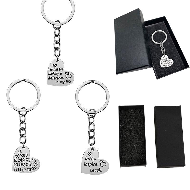Schlüsselanhänger aus Edelstahl mit Herzmotiv – das perfekte Geschenk zum Lehrertag oder Schulabschluss