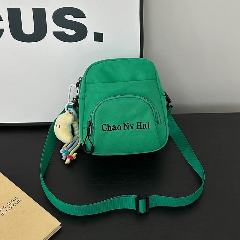 

Textured small bag women s 2025 new summer foreign style simple canvas bag women s mini fashion shoulder messenger bag no pendant зелёный
