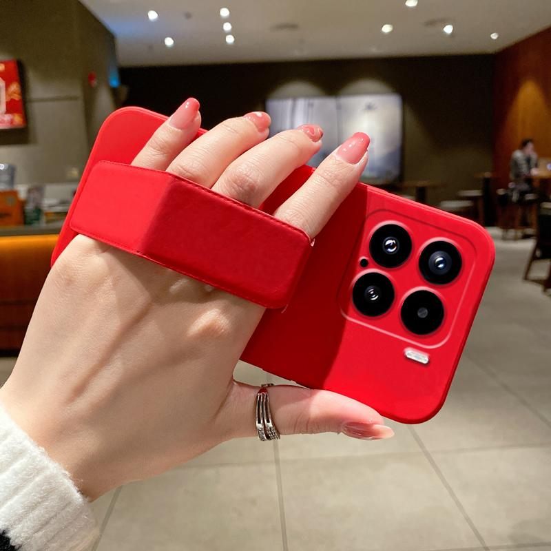 Xiaomi Mi 15 Mobile Phone Case New Magnetic Wristband 15Pro Car Bracket 14Pro All-inclusive Anti-drop Soft Case Solid Color