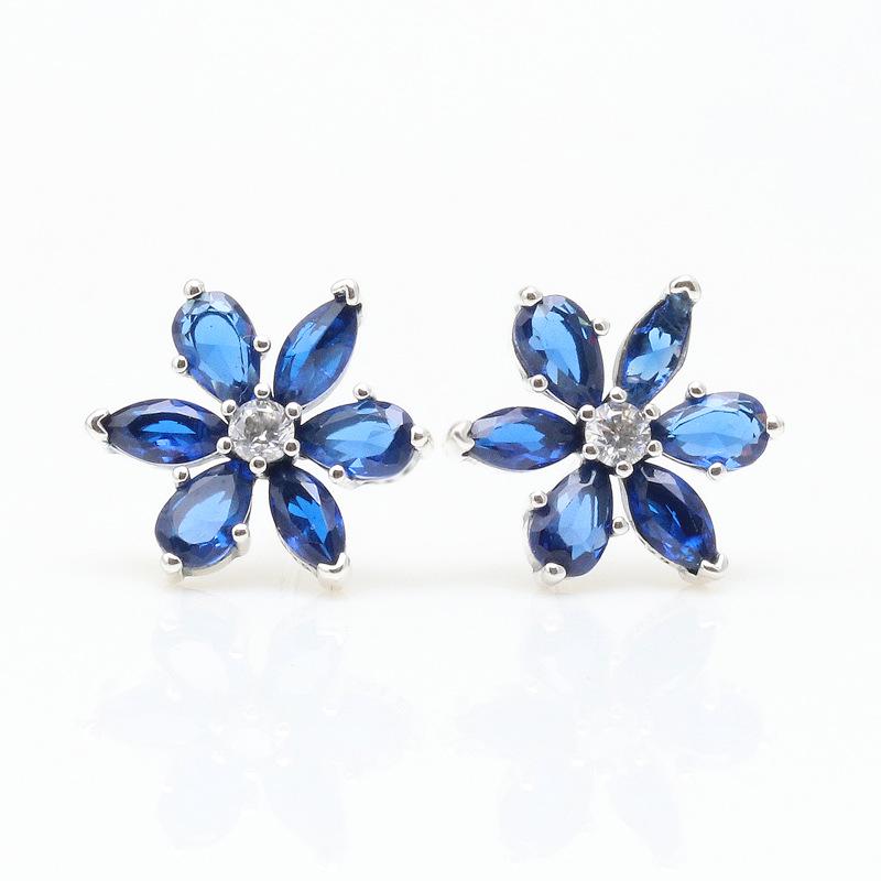 Shimmering Blue Floral Petal Cluster Stud Earrings White Copper синий