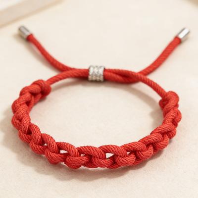 Braceletes – Pulseiras entrelaçadas