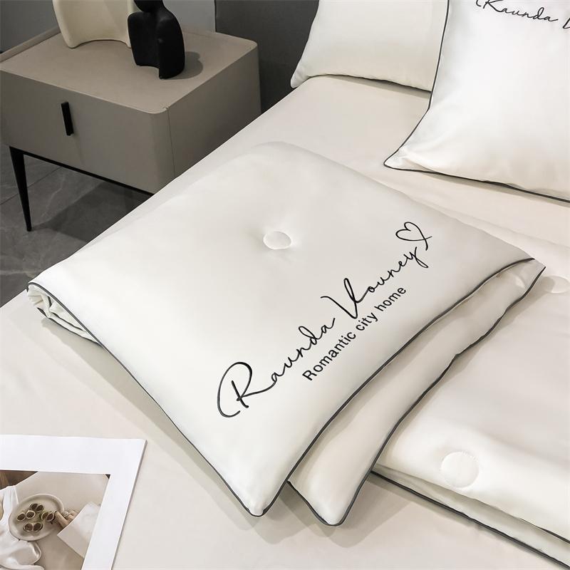 Přímý prodej z továrny Nová vysoce kvalitní prošívaná deka s hedvábím, klimatizační deka velké velikosti, tenká deka, výšivka, řemeslné ložní prádlo 1 ks