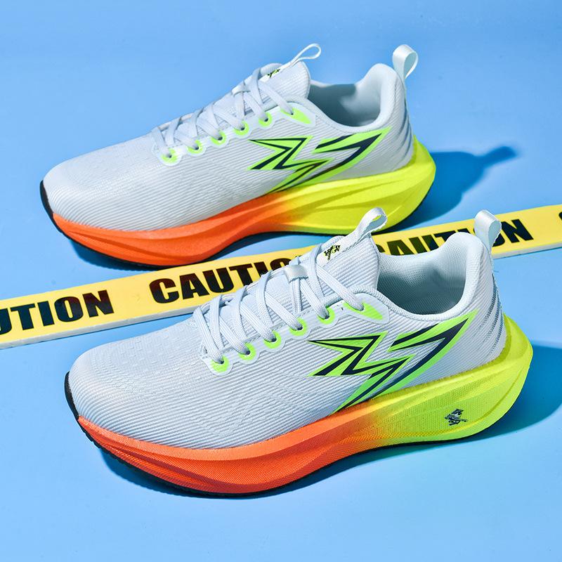 2025 New Carbon Board Running Shoes Summer Mesh Breathable Lightweight Shock-absorbing Popcorn Bottom Youth Sports Shoes