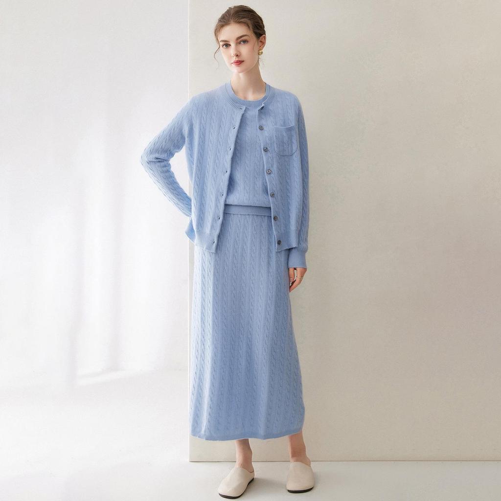 Kang Sai Ni 100% Cashmere Women's Retro Cable Knit Cardigan: Fashionable, Loose, and Slimming Outerwear