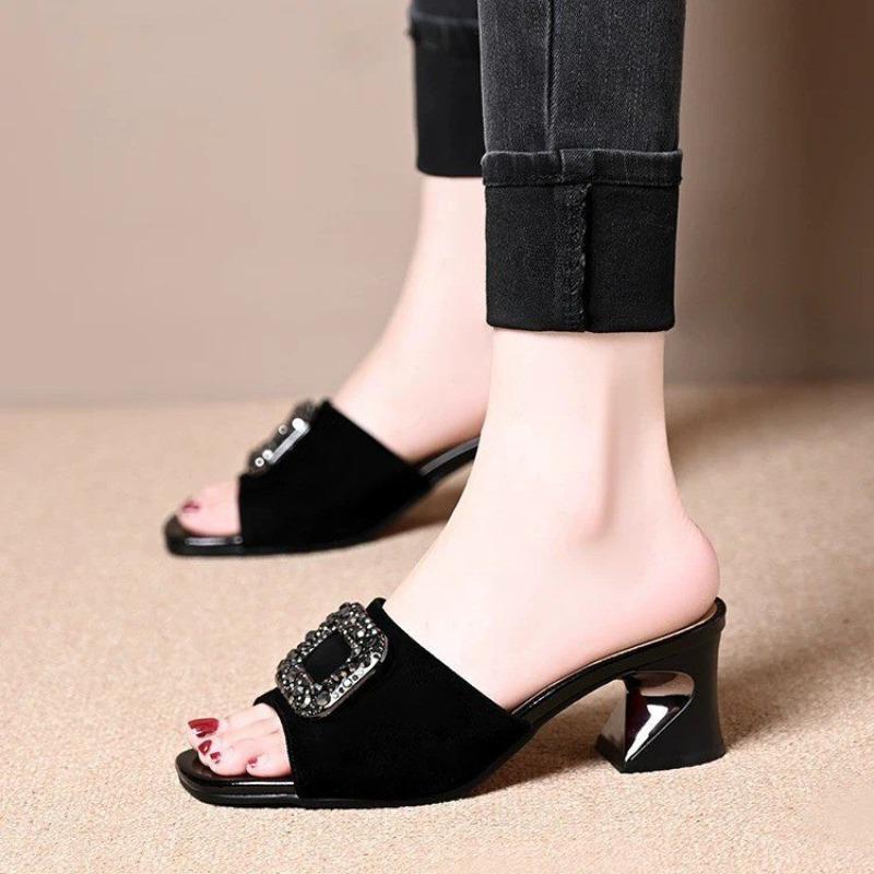 New Style Shoes - Women's Flip-flops with Thick Heels and High Heels, Casual Shoes for Leisure Activities