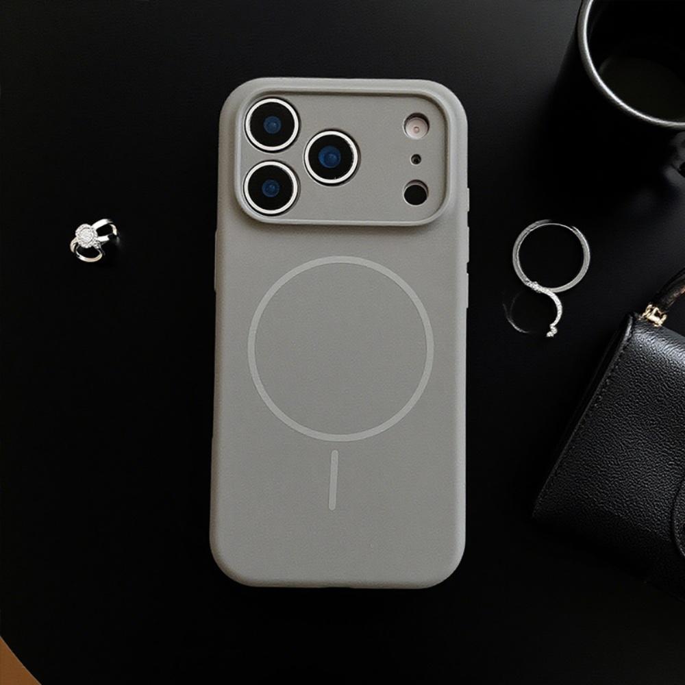 Phone Case For iPhone 17 Pro Max Air 16 15 Plus 14 13 12 Phone Magsafe Magnetic Wireless Charging Liquid Silicone Protect Cover