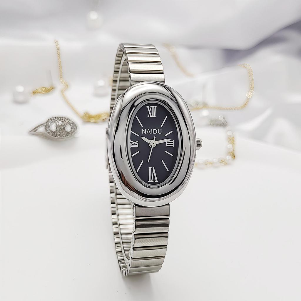 New Women's Oval Gold Quartz Watch - Stylish and Popular in Southeast Asia