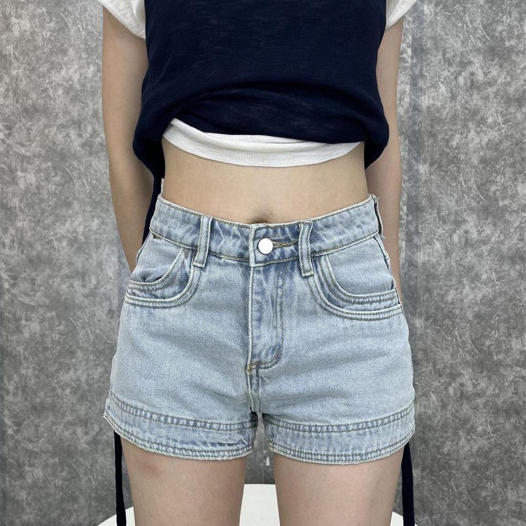2026 New American Retro High-Waist Spicy Girl Slim Fit Denim Shorts for Women - Summer Style Hot Pants