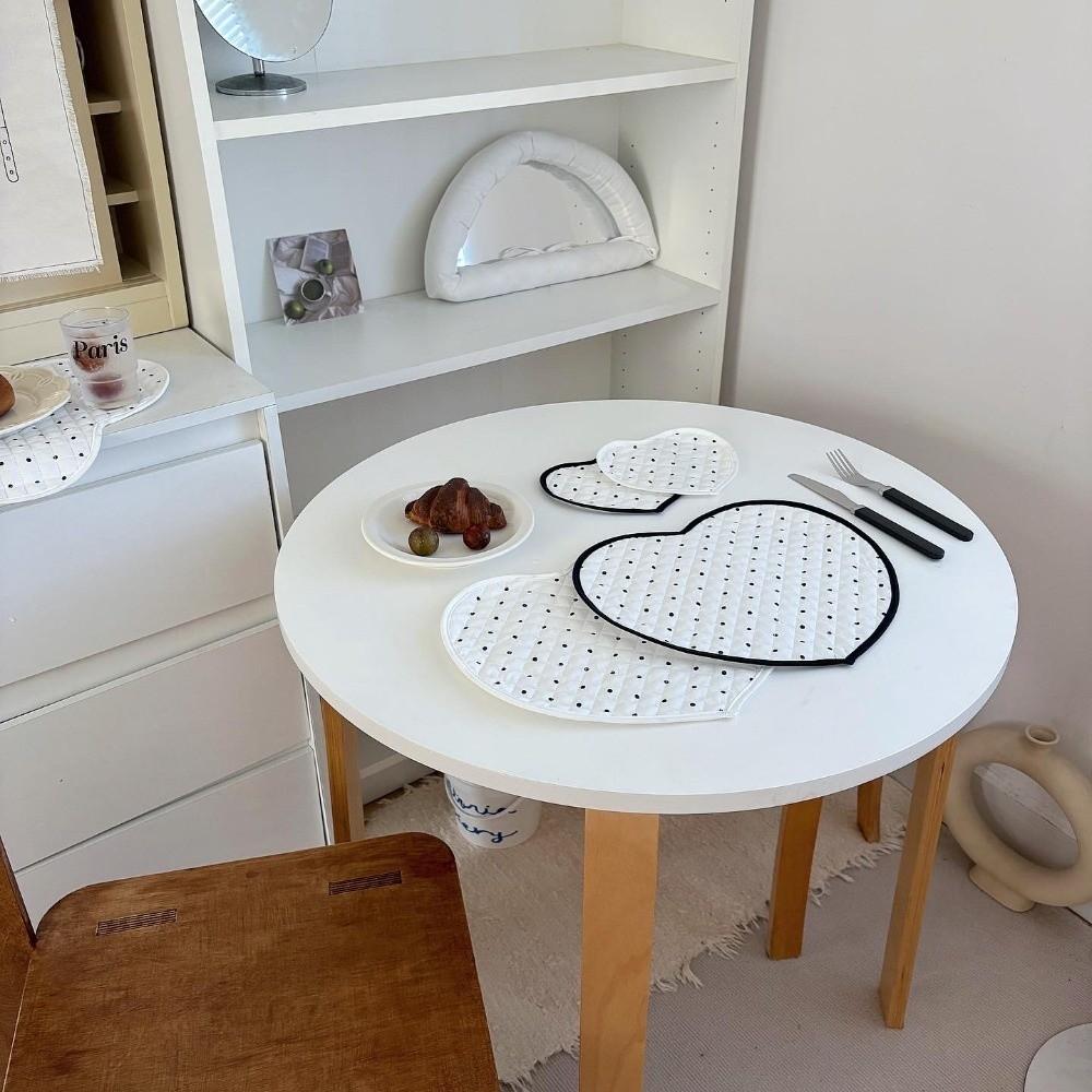 French Polka Dot Heart-shaped Placemats Cotton Decorative Insulating Table Mat Love Quilted Fabric Coaster Home Decor