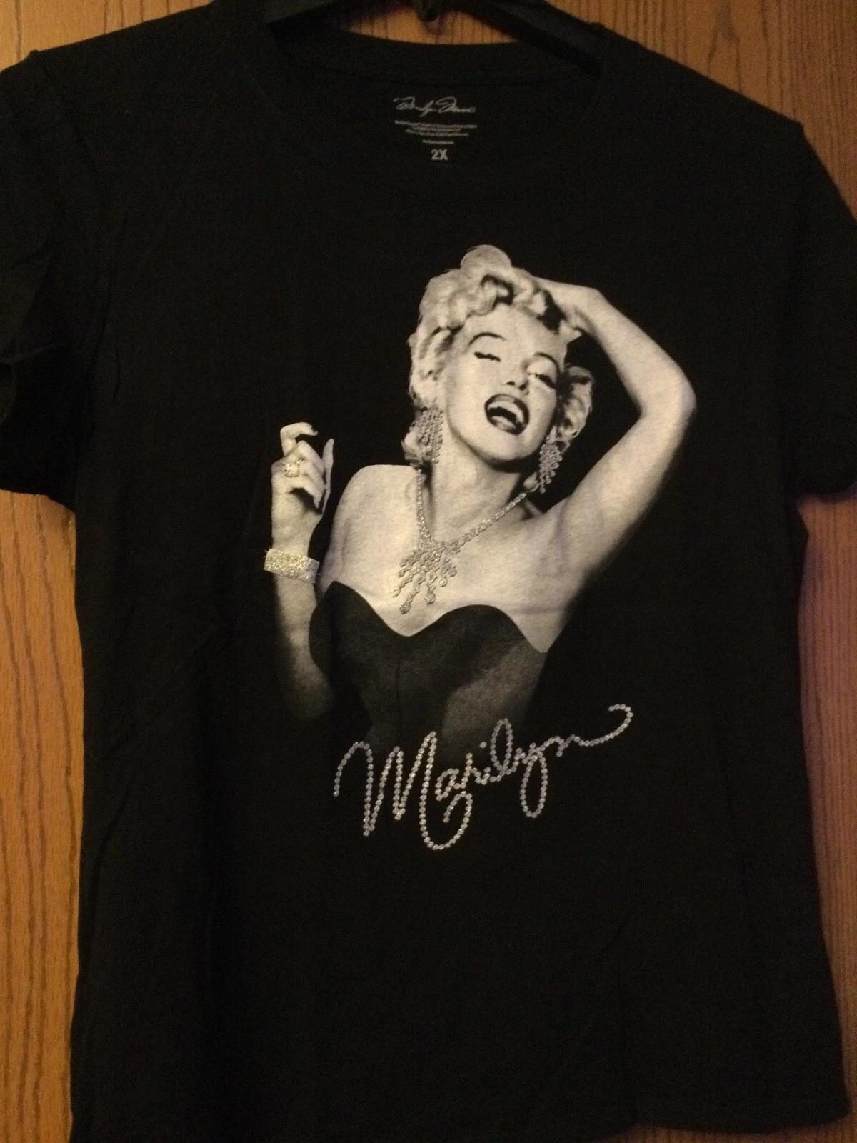 

Marilyn Monroe - 2015 Black Shirt - Ladies - 2X 2XL