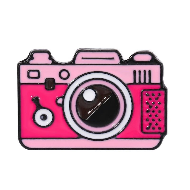 

Retro Camera Enamel Pin Photo Machine Vintage Instant Camera Brooches Lapel Badge Jewelry Gifts for Photography Lover Friends