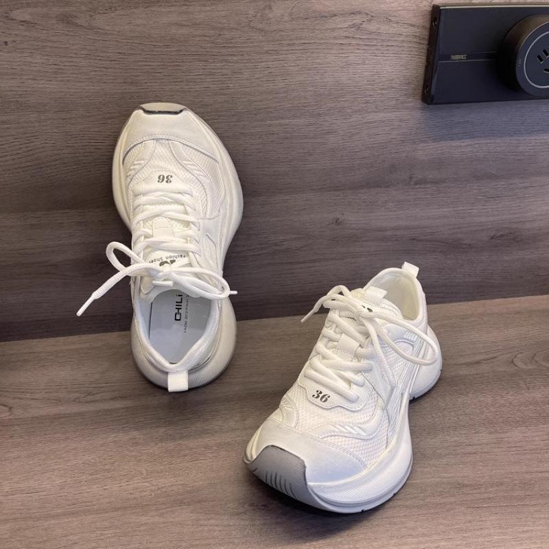 2024 New Mesh Women's Dad Shoes Thick Sole Heightening Small Breathable Soft Sole Sports Casual Shoes