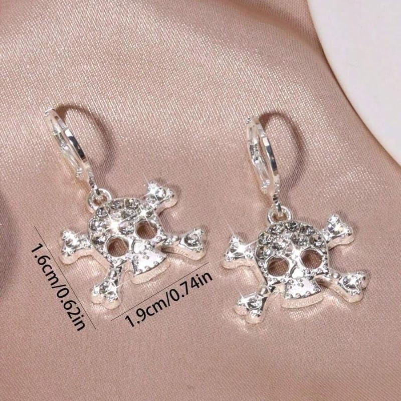 2pcs Glitter Silver Rhinestone Skull Pendant Earrings, Suitable for Halloween & Daily Wear for Women