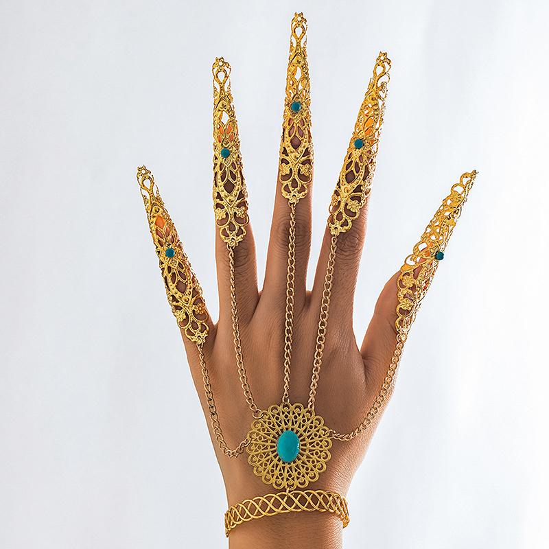 Nail Bracelet Punk Goth Dubai Indian Hollow Finger Wrist Chain Bracelet Wed Bridal Punk Nail Rings Bracelet Cosplay Hand Jewelry