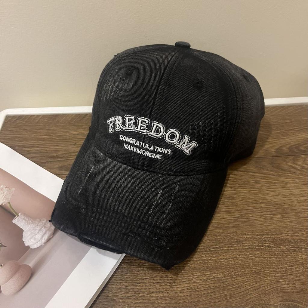 Japanese and Korean Letter Embroidery with Rotten Edges and Casual and Fashionable Versatile Street Soft Top Baseball Cap New Style