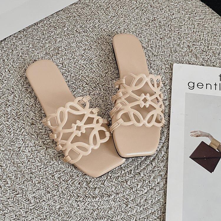 

Niche hollow slippers women s outer wear 2025 summer new versatile casual beach sandals flat bottom one-word slippers 42 абрикосовый