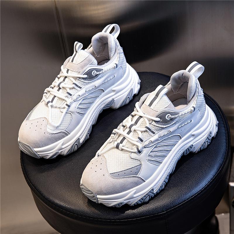 

Absorbent sole dad shoes spring 2025 new thick sole heightening casual leather women s shoes running breathable sports shoes women 40 серый