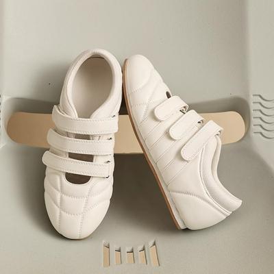 New Leather Design Sense of Casual Everything Flat Round Head Ballet Shoes Female Sneakers Women Loafers Women
