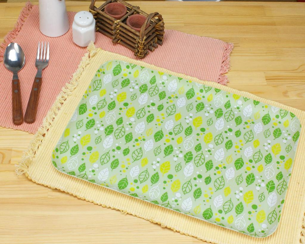Yuzen Washi Lunch Four Seasons Summer Leaf Stylish Plastic Rectangular Perfect for Western and Japanese Modern Perfect for Nordic This and Placemat Is