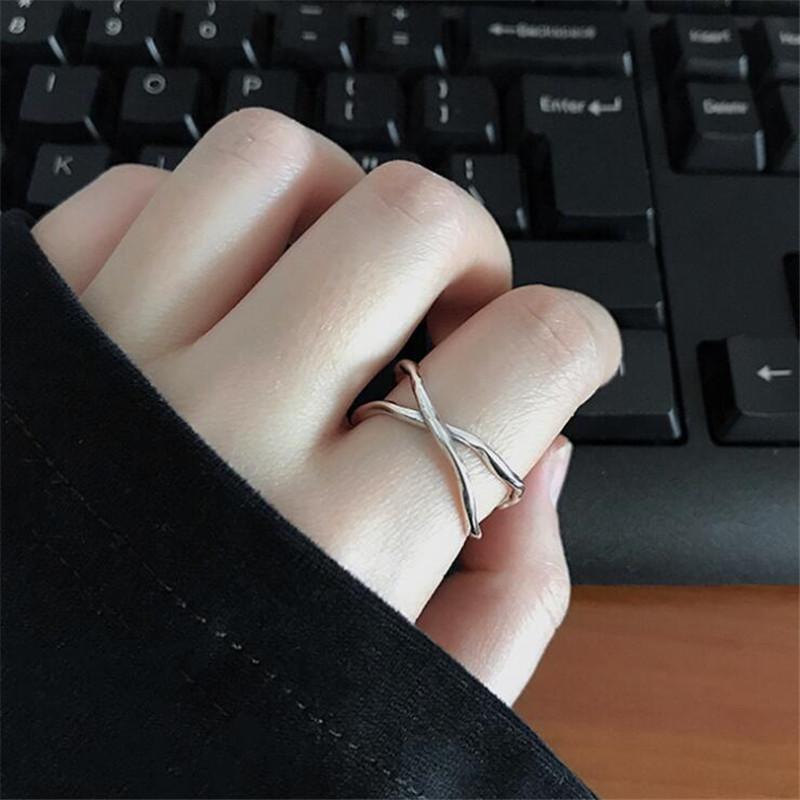 Retro Used Gewebt Kreuz Damenmode 925 Sterling Silber Schmuck Persönlichkeit Einfache Linie Wickel Öffnungsringe TYB408