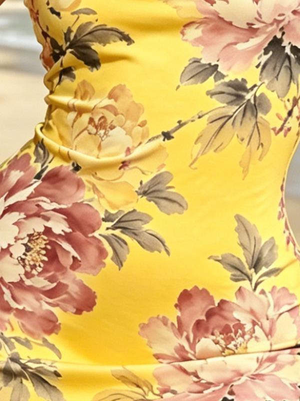 Yellow Base Floral Print Bodycon Mini Dress, Slim Fit Round Neck Beach Vacation Dress