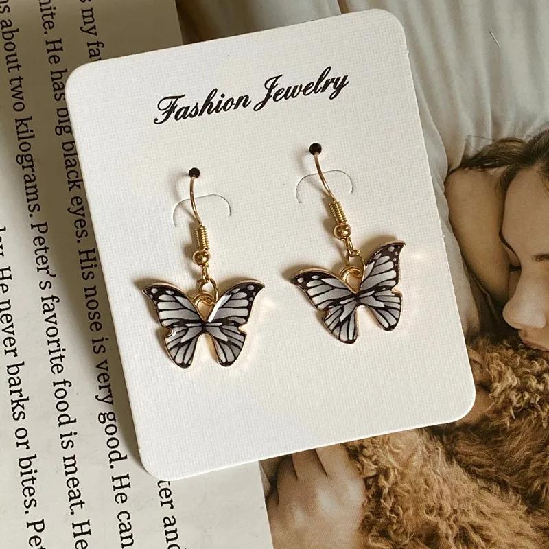 Fashion Romantic Butterfly Necklace for Women Girl Blue White Orange Color Animial Design Choker Neck