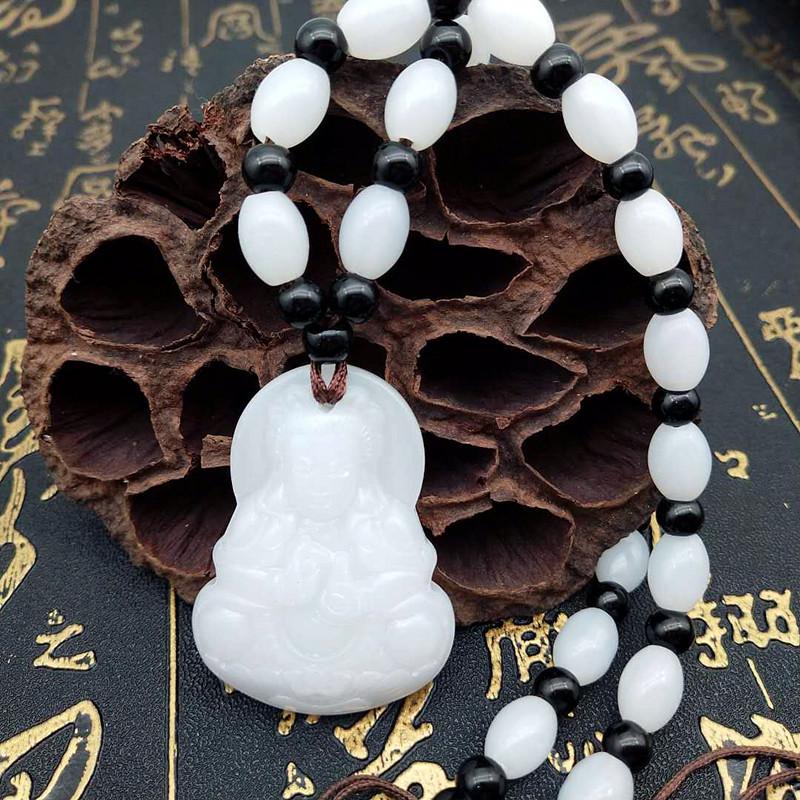 White Jade Guanyin Buddha Pendant Imitation Jade Guanyin Buddha Necklace