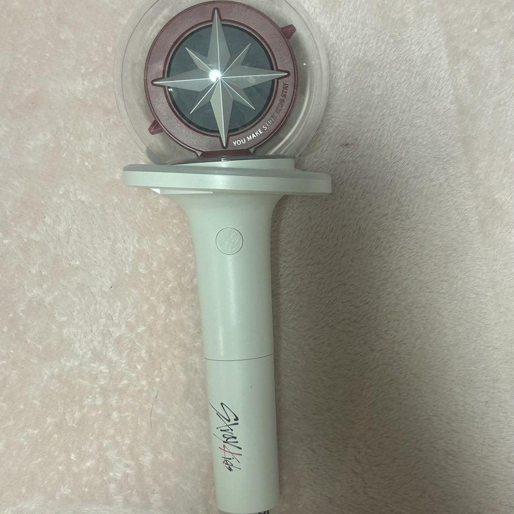 [USED] Stray Kids OFFICIAL LIGHT STICK VER.2