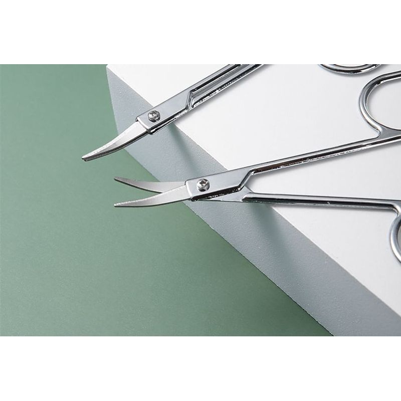 Cutie Pie - Gebogene Edelstahl-Make-up-Schere