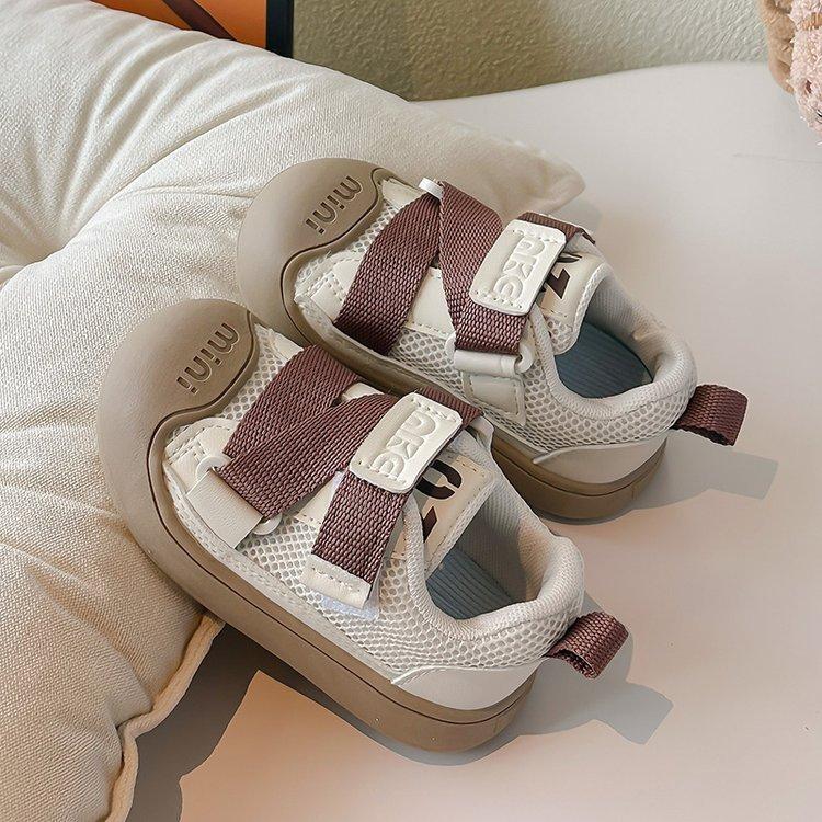 

Children s sports shoes 2025 spring and autumn new girls low-top board shoes boys baby soft sole Korean version single shoes breathable 30 хакі