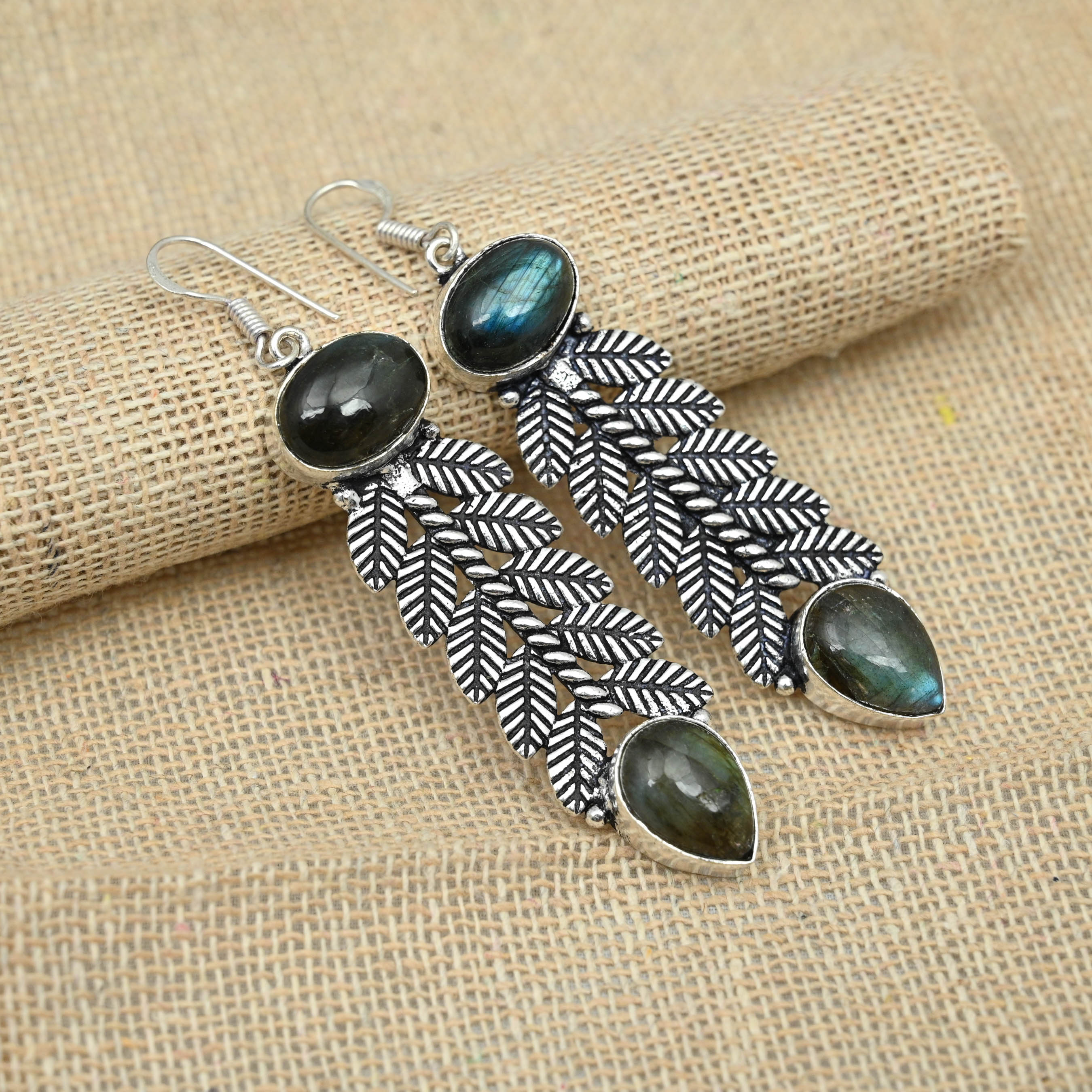 

Серьги с лабрадором. Изысканный драгоценный камень. Ювелирные изделия ручной работы из твердого серебра 925 пробы для подарков. 2.95 Inches синий