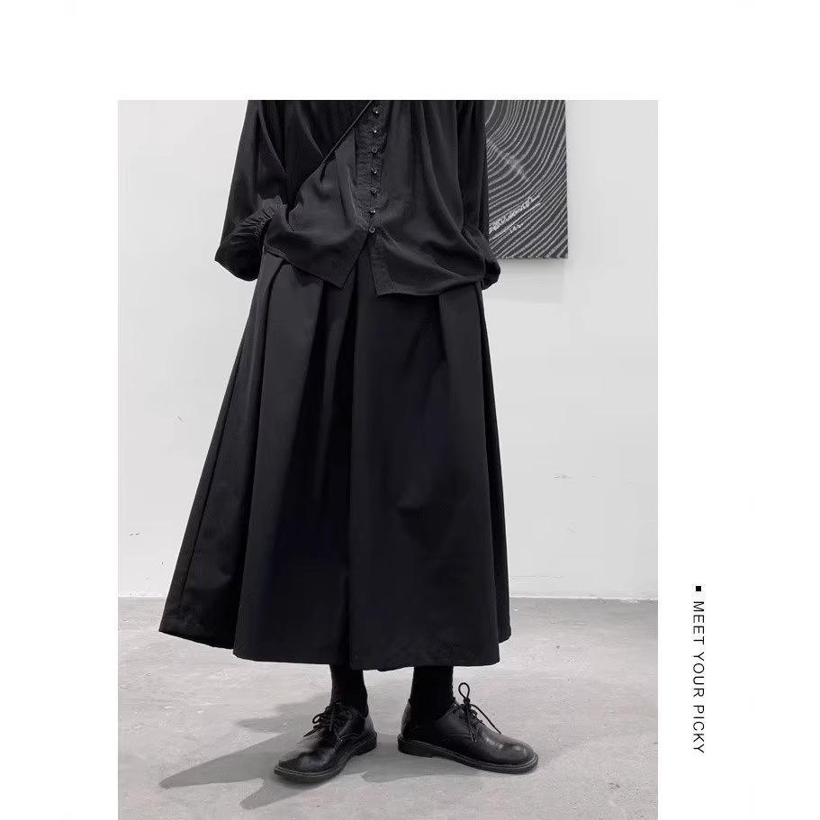 Yamamoto Men's High-Waisted Cropped Wide-Leg Casual Pants