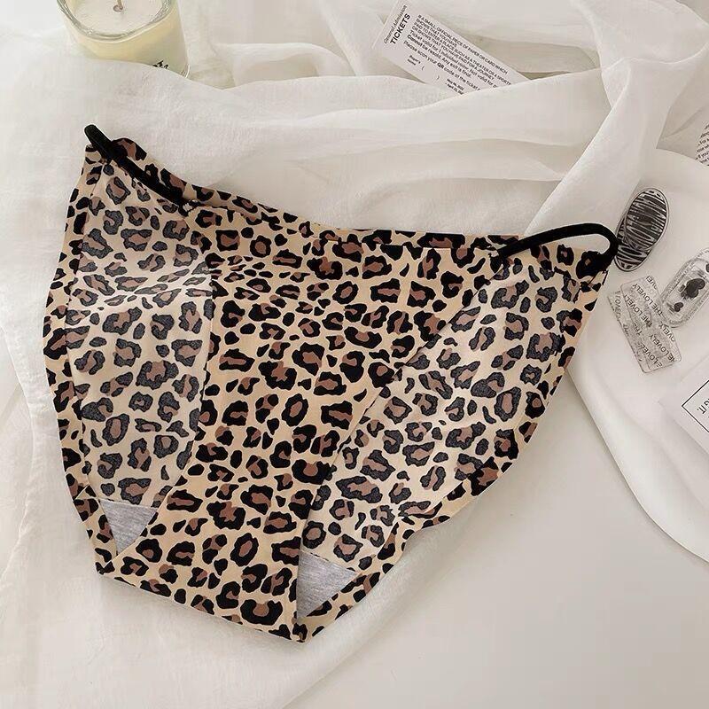

Lady Summer New Style Sexy Leopard Grain Flower Hollow Out Open Fork Ice Silk Without Trace Briefs One size цветной печати леопарда