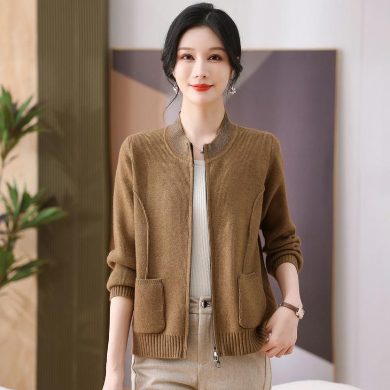 New middle-aged and old women's clothing noble thickened sweater jacket middle-aged mother autumn clothing knitted clothes