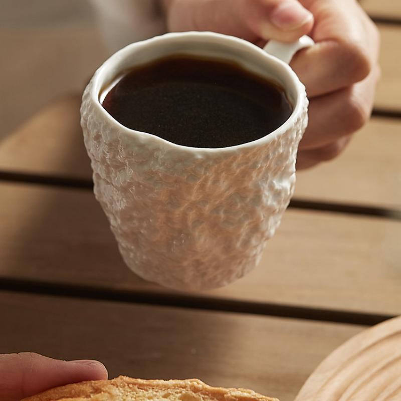 1 rock patterned milk cup, breakfast cup,ceramic ear hanging Italian espresso cup, creative English afternoon tea cup, water cup
