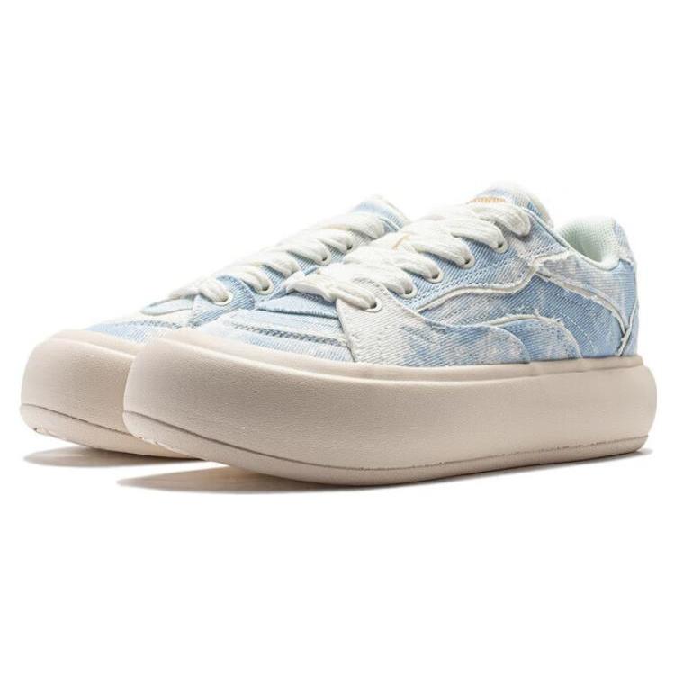 Li Ning Cream Puff Platform Slip Resistant Low top Skateboard Shoes Women's Denim Sky Blue AZGT026-10