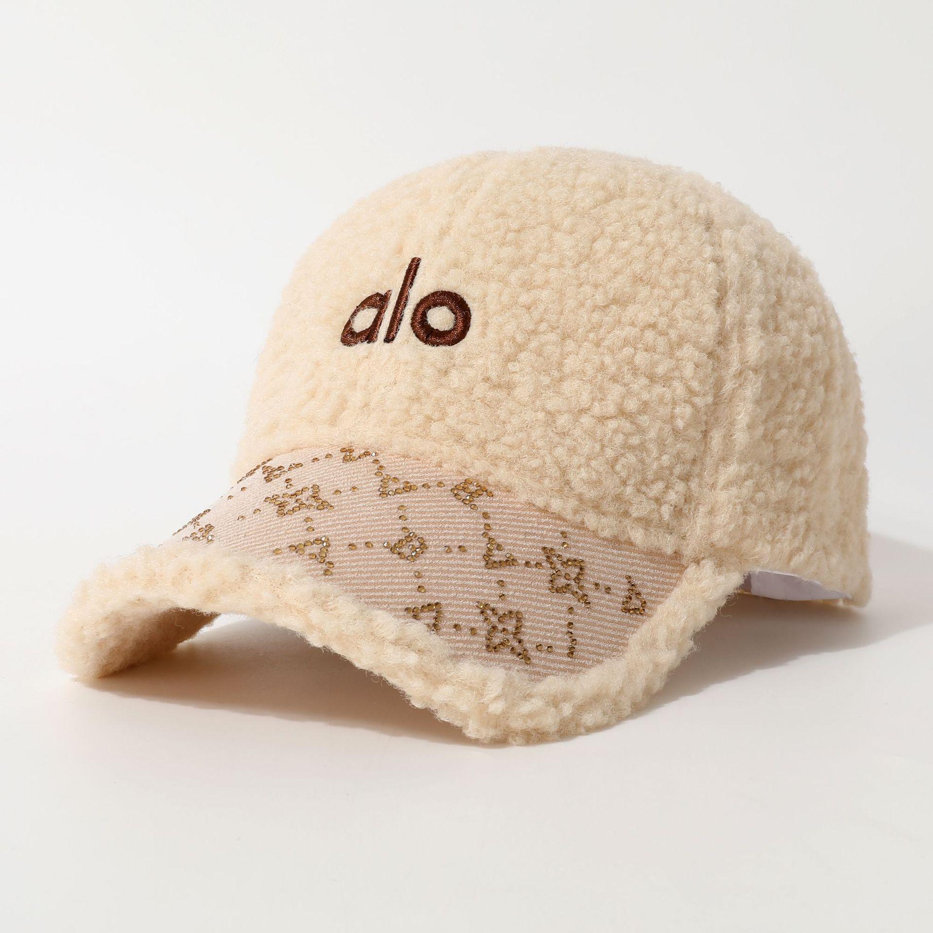 

Autumn and Winter Plush Cap Women s Fashion Women s Thermal Baseball Cap Cap Cap Adjustable бежевий