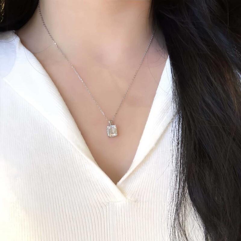 Rechteckiger Moissanit-Anhänger Halskette Damen Sterling D-Farbe 1 Karat Oder 2 Karat Im Labor Hergestellter Edelstein Modeschmuck