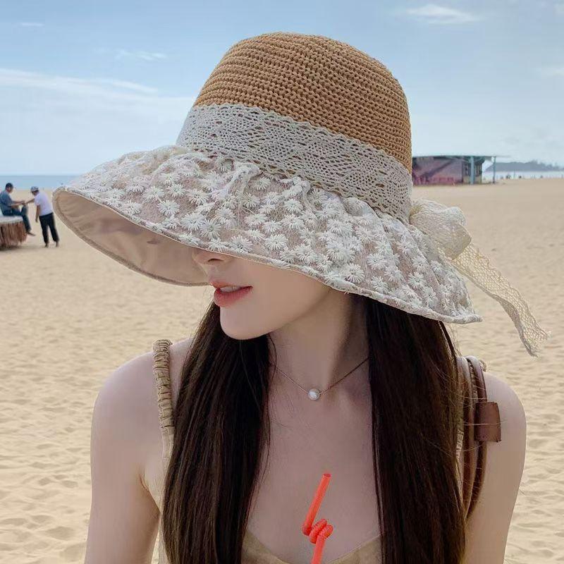 Straw hat women's summer Japanese lace strap flat top sun hat seaside sun shade beach small fresh burr edge sun hat