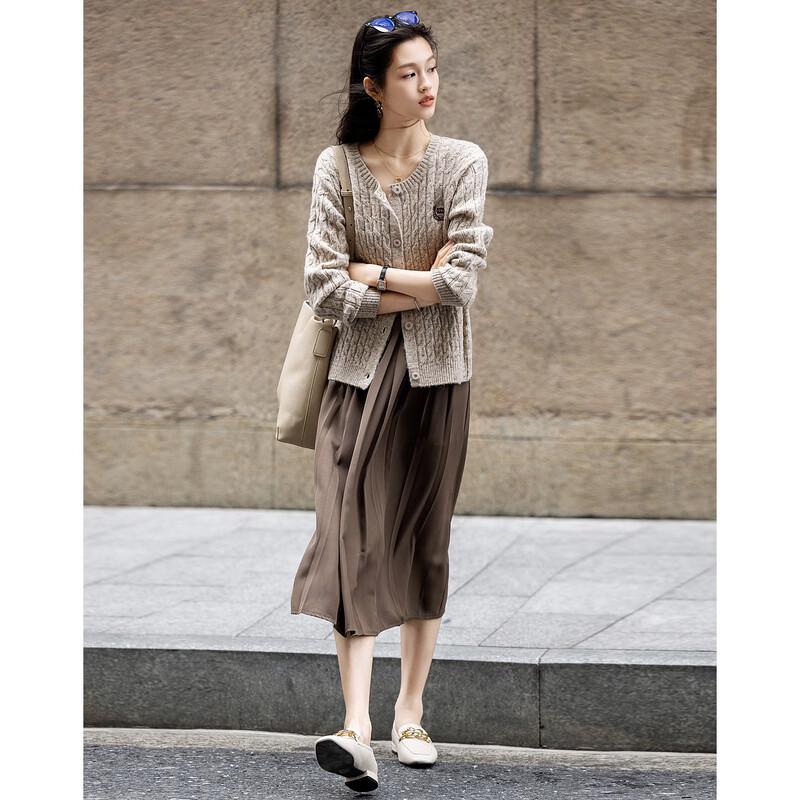 Demana Women s Floral Yarn Embroidered Knit Cardigan S