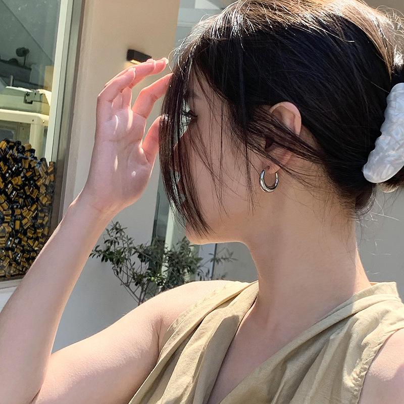 Minimalist C-Shaped Hoop Earrings for Women - European & American Summer Style