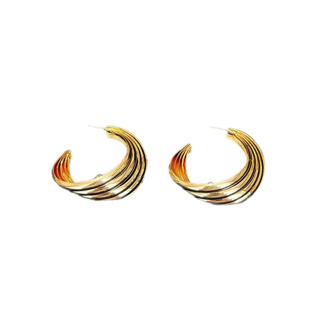 European & American Retro Metal Twisted Hoop Earrings for Women - Bold, Versatile, and Stylish Accessory.