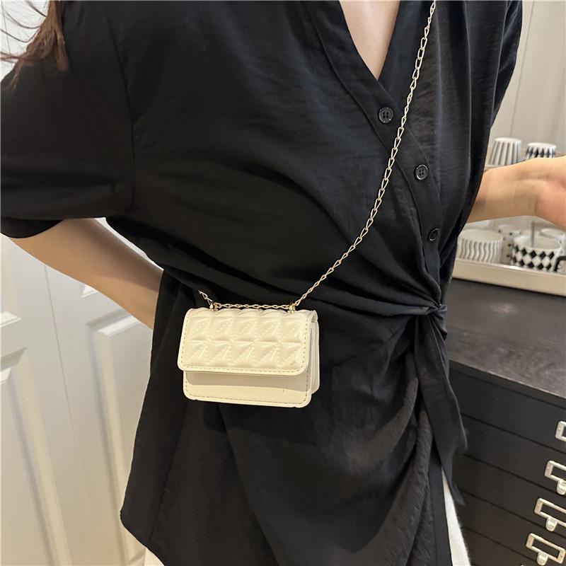 Simple Bag Women's New Popular Fashion Simple Shoulder Bag Casual Commuter Bag Small Square Bag