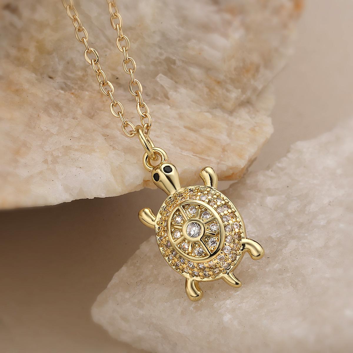 Trend Multi-color Cubic Zirconia Cute Little Sea Turtle Pendant Neckalce Inlaid Sparkling Zircon Animal Choker Exquisite Jewelry