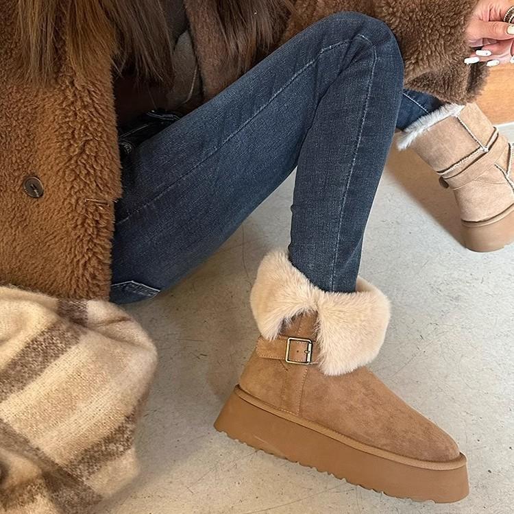 Thick-soled Snow Boots Women's Winter 2025 New Round Head Versatile Velvet Thickened Two Wear Turned Hair Short Tube Snow Cotton