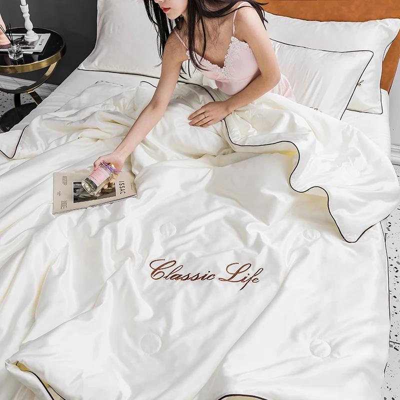 1 Pc Summer Washed Silk Quilt,Cooling Air Conditioning Blanket,Cotton Thin Air-conditioning Comforter Soft Office Nap Blanket