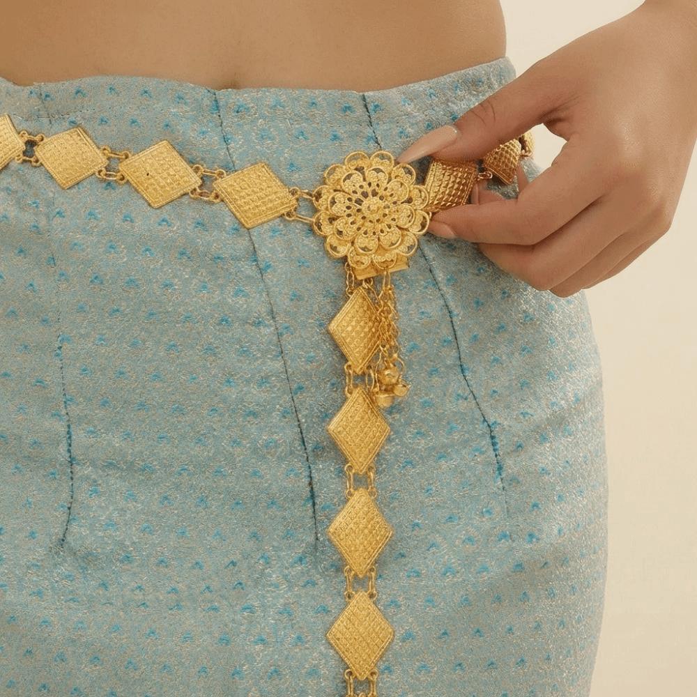 Vintage Water-Sprinkling Festival Waist Chain Golden Zinc Zinc Alloy Hollow Out Belt  Gypsy Style